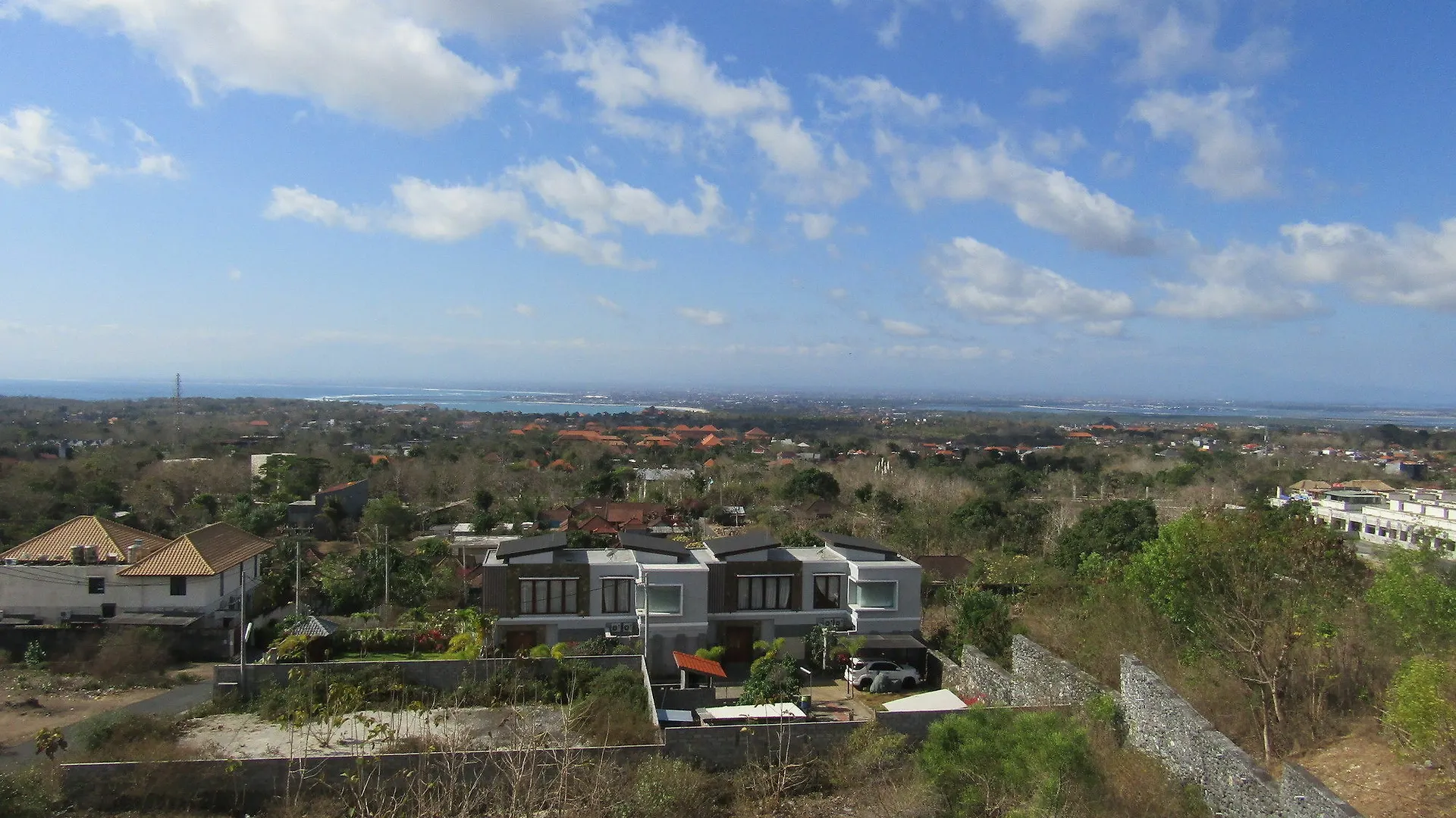 Tigadis Villa Ungasan  Indonesia